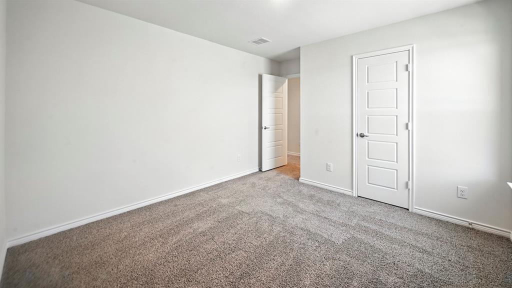 2117 Crockett Way Property Photo 16