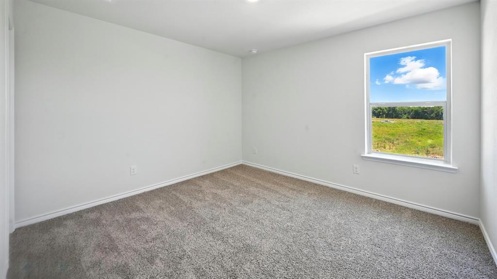 2117 Crockett Way Property Photo 17