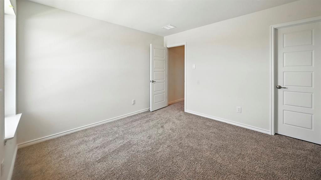 2117 Crockett Way Property Photo 19