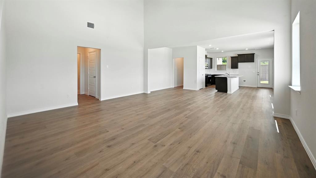 2117 Crockett Way Property Photo 35