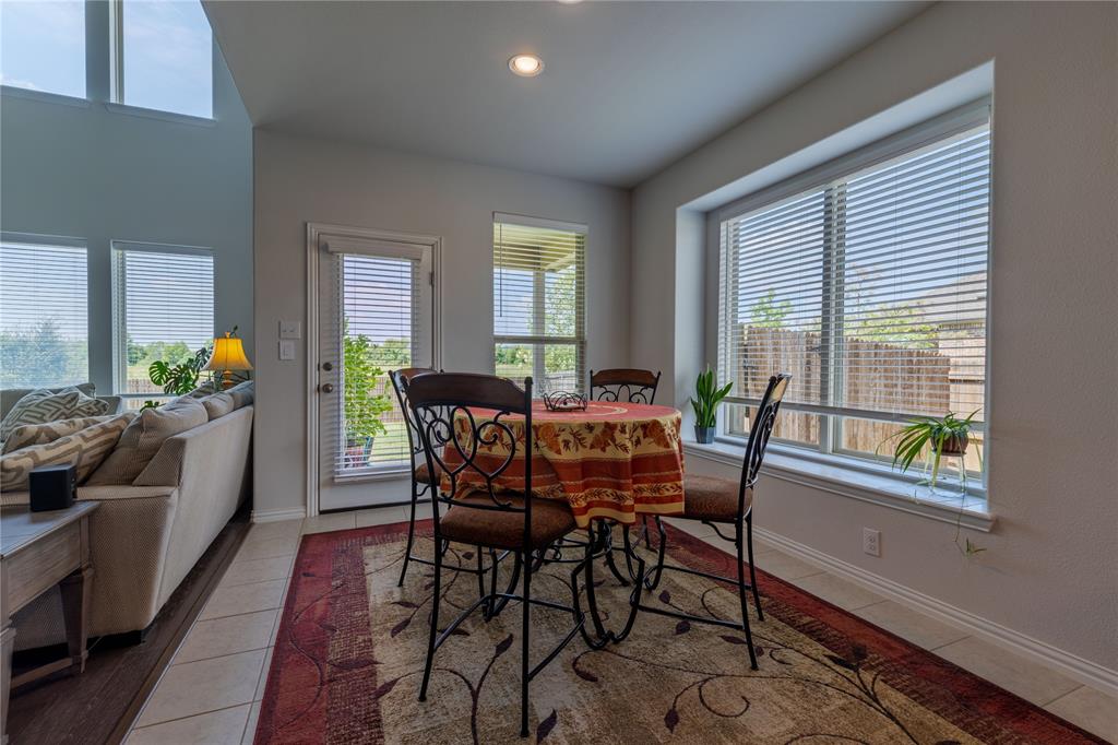 9608 Creekmere Drive Property Photo 6