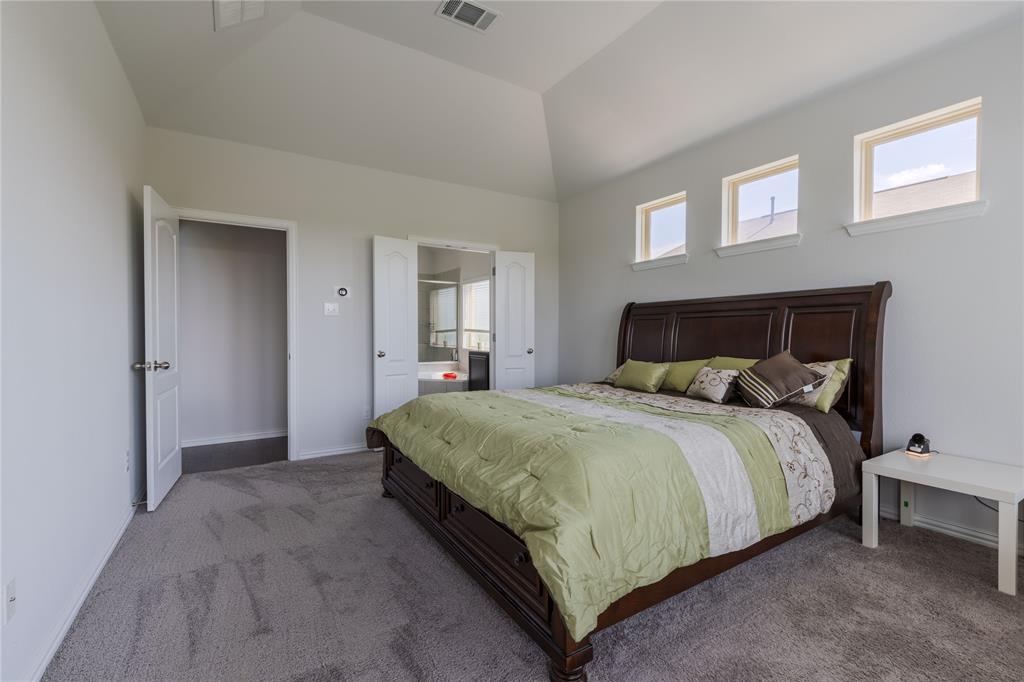 9608 Creekmere Drive Property Photo 11