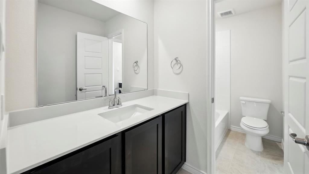 2124 Crockett Way Property Photo 1
