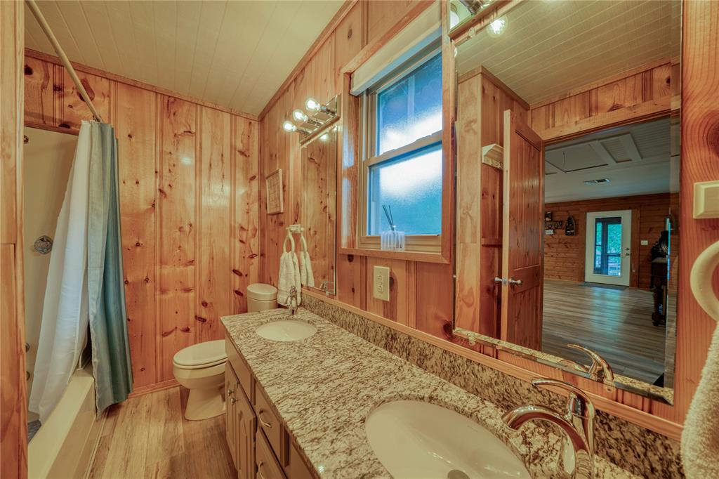 16 County Road 2131 Property Photo 18