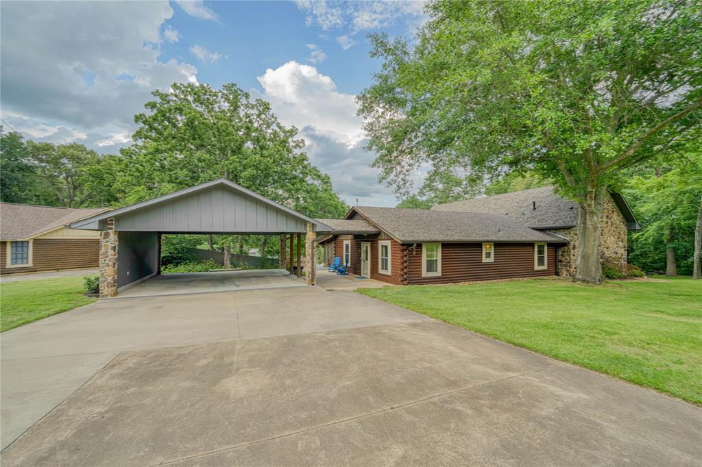 16 County Road 2131 Property Photo 36