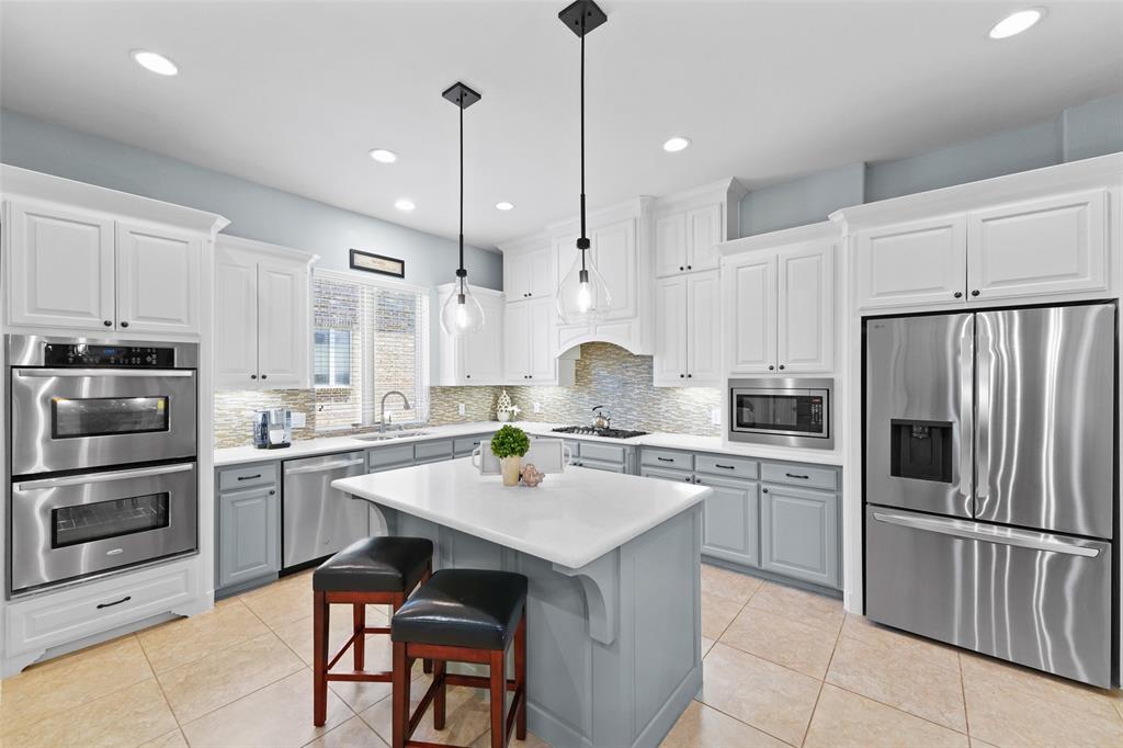 8747 Kelvington Drive Property Photo 1