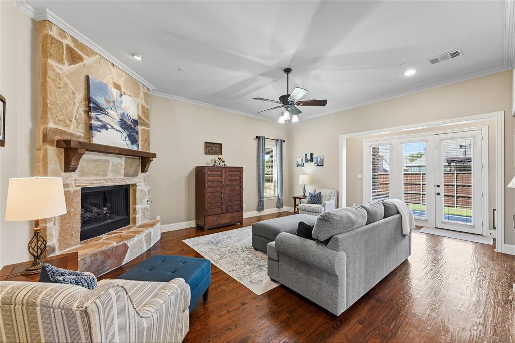8747 Kelvington Drive Property Photo 10