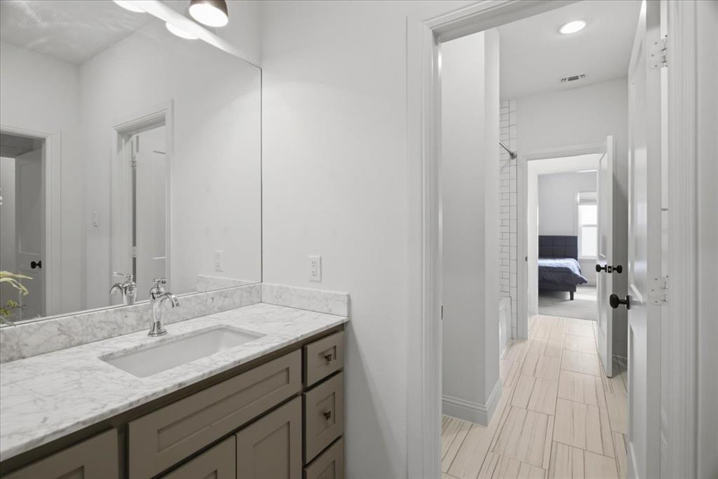 520 Point Vista Drive Property Photo 26