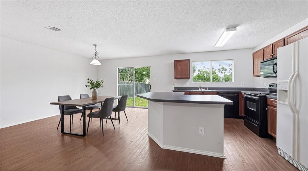 7212 Bannock Drive Property Photo 10
