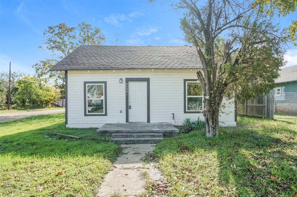 2402 Summer Avenue Property Photo 1
