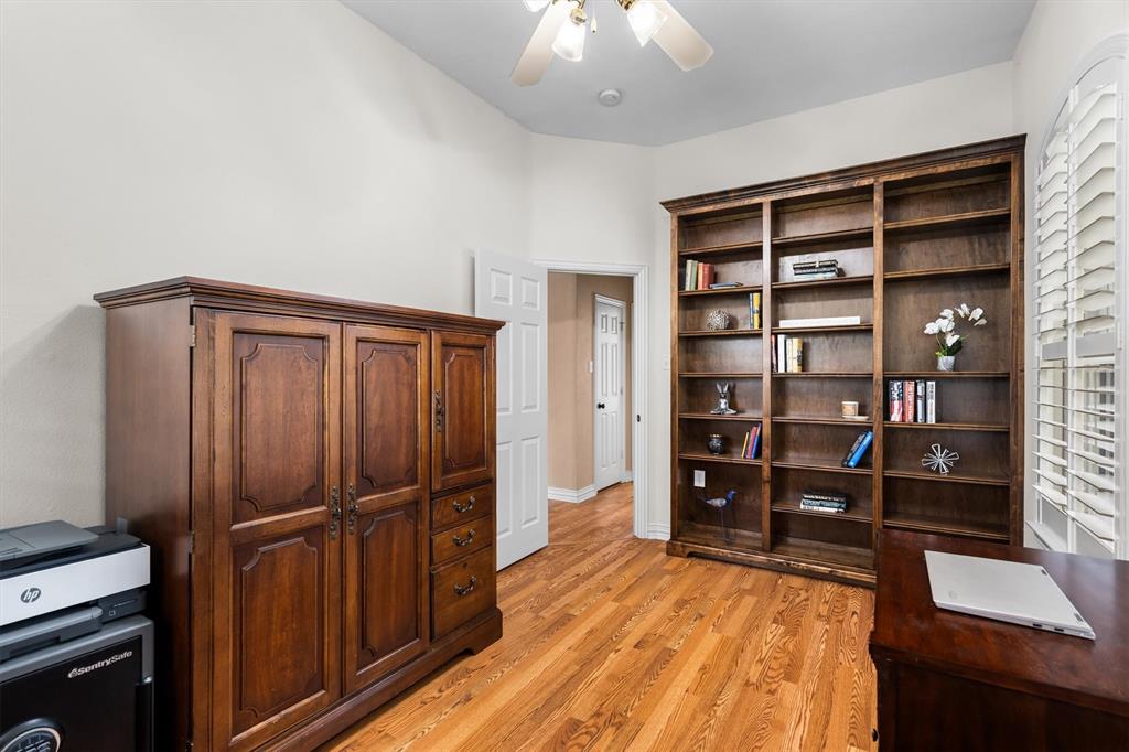4705 Largo Drive Property Photo 9