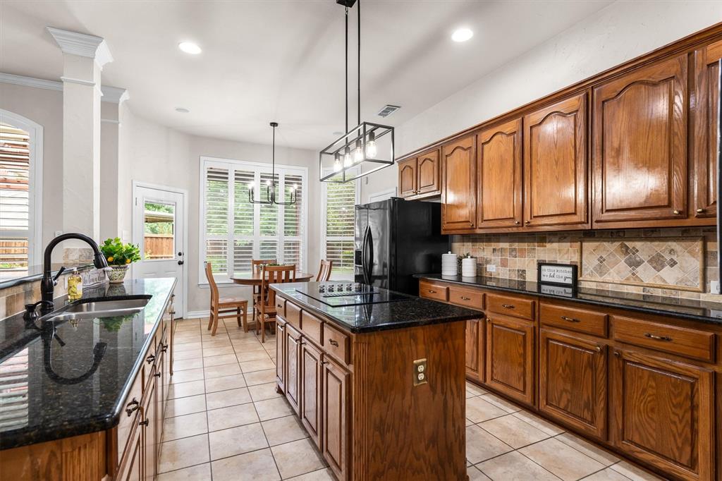 4705 Largo Drive Property Photo 15
