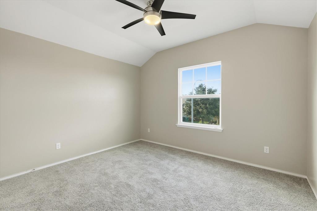 517 High Desert Drive Property Photo 18