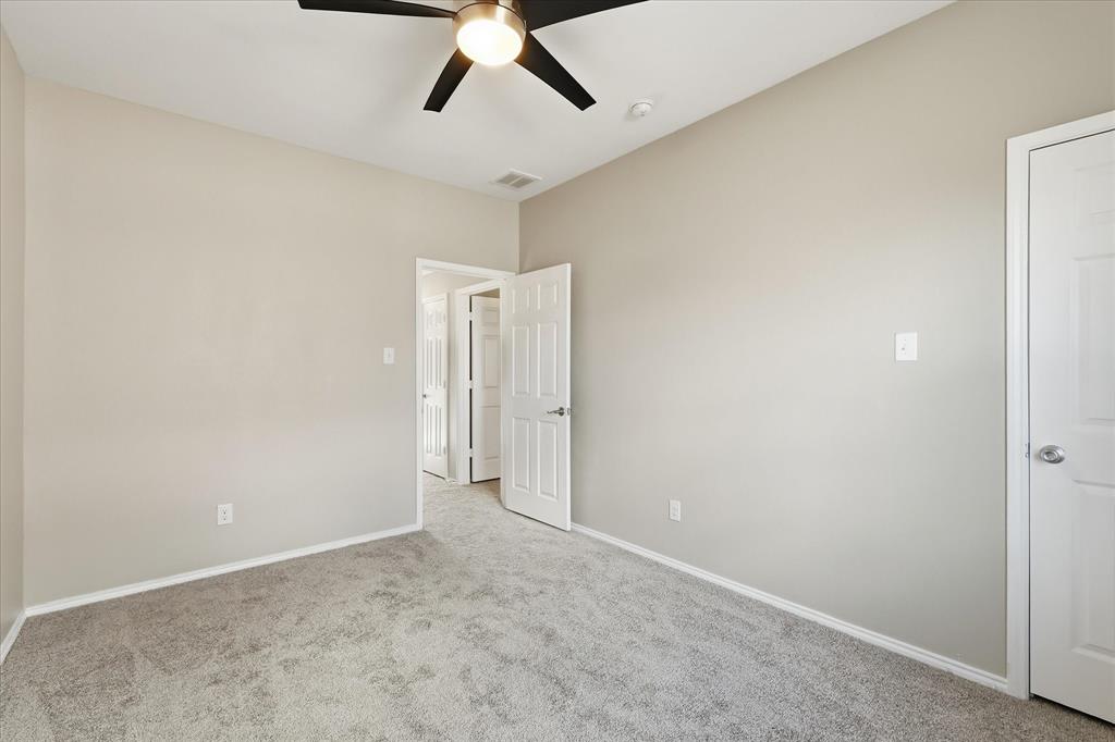 517 High Desert Drive Property Photo 23