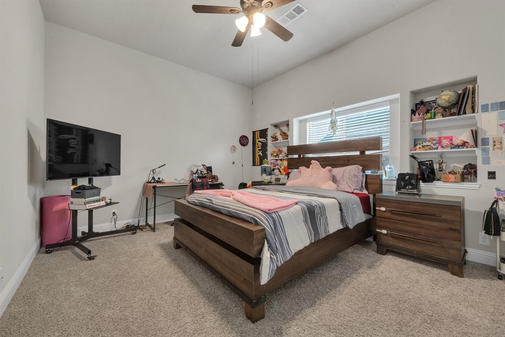 203 Nickolas Drive Property Photo 16
