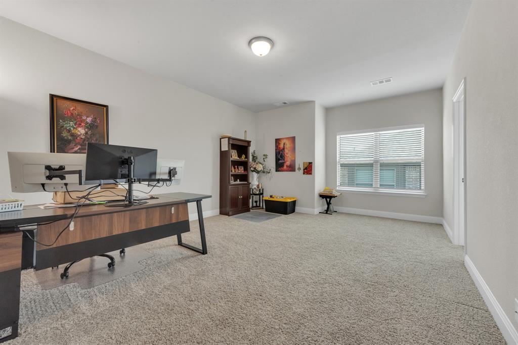 203 Nickolas Drive Property Photo 20