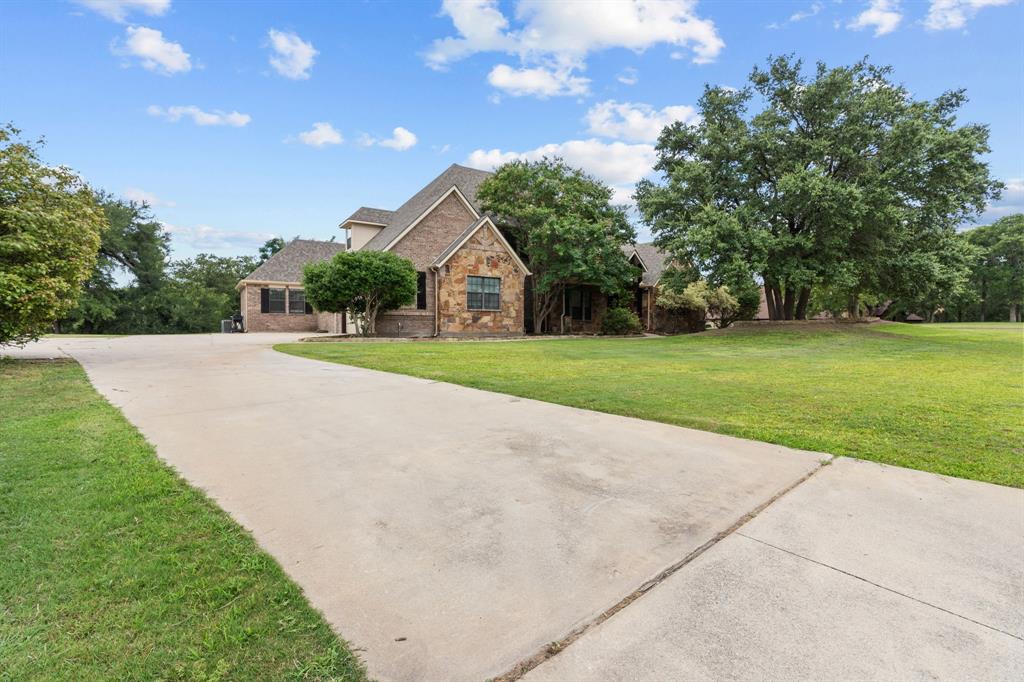 7348 Brady Oaks Drive Property Photo 23