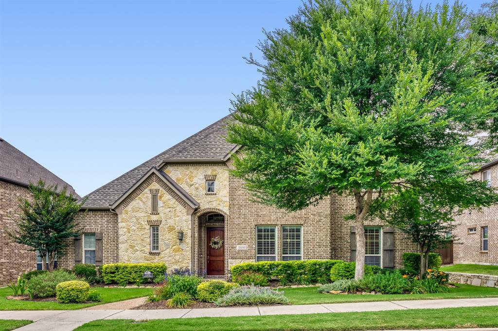 10096 Drawbridge Drive Property Photo 1