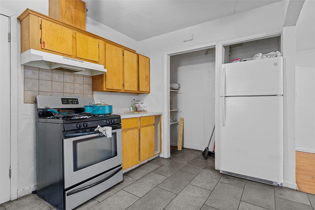 1905 Bell Street Property Photo 7
