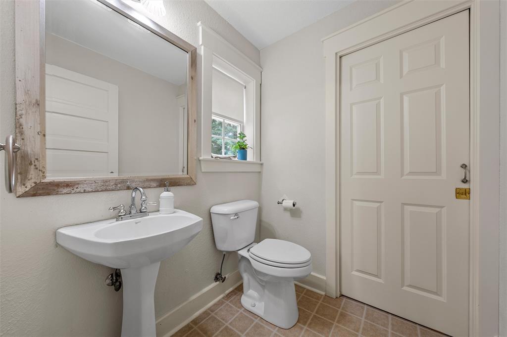 934 N 19th Street Property Photo 11