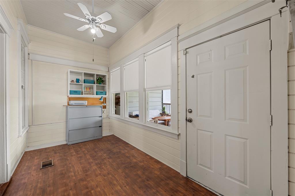 934 N 19th Street Property Photo 32
