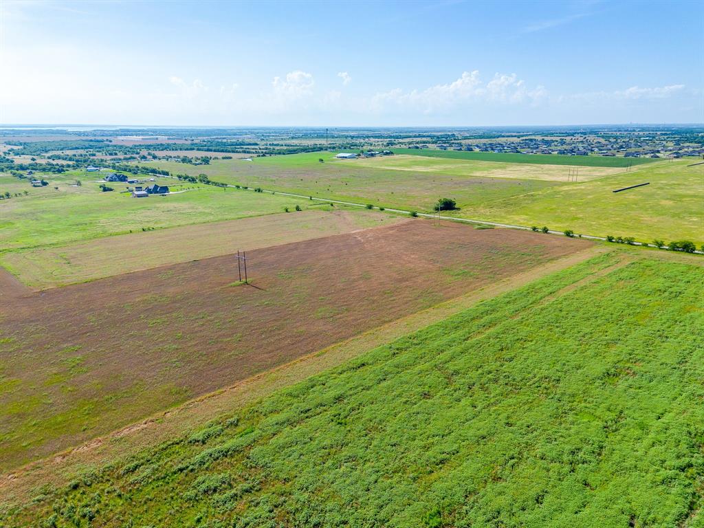 6785 Hoehn Road Property Photo 9