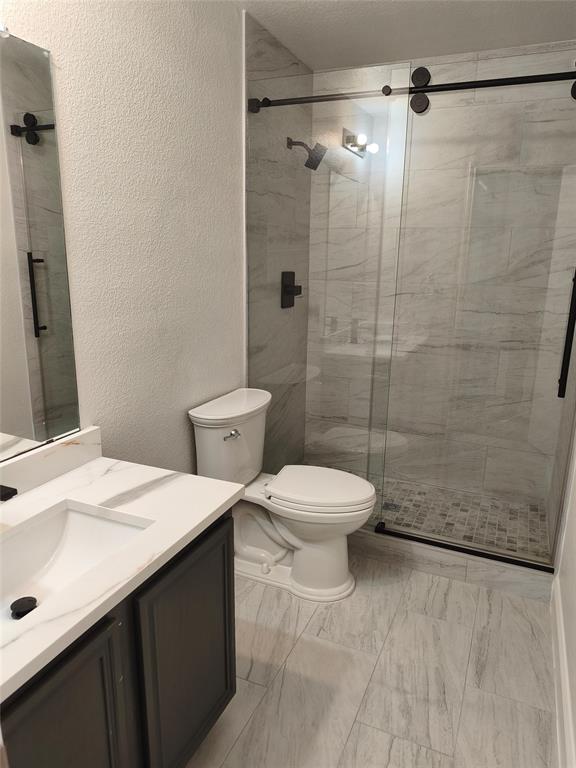 406 Stanley Falls Drive Property Photo 24