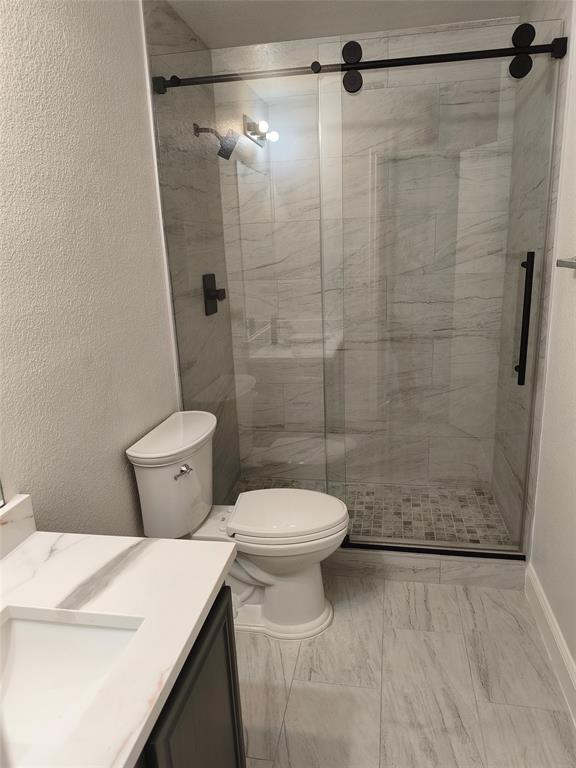 406 Stanley Falls Drive Property Photo 25