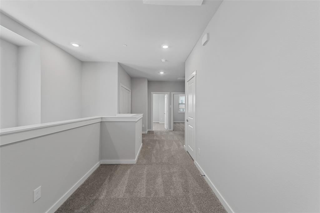 800 Emerling Property Photo 21