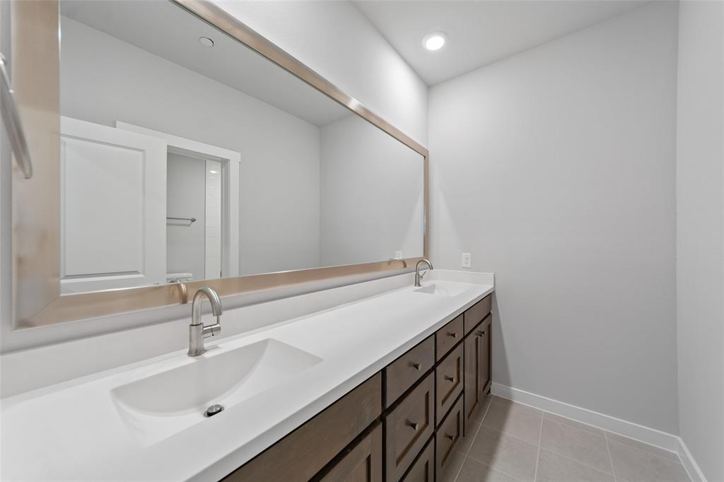 800 Emerling Property Photo 26