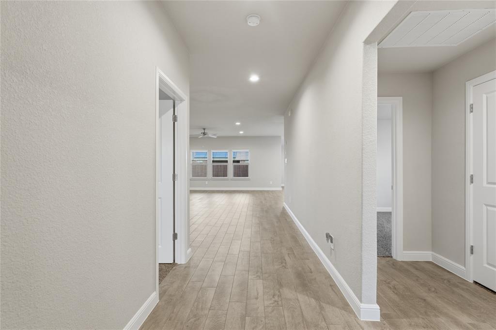 1318 Boulder Drive Property Photo 3