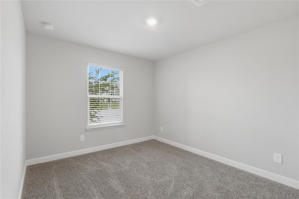 1318 Boulder Drive Property Photo 4