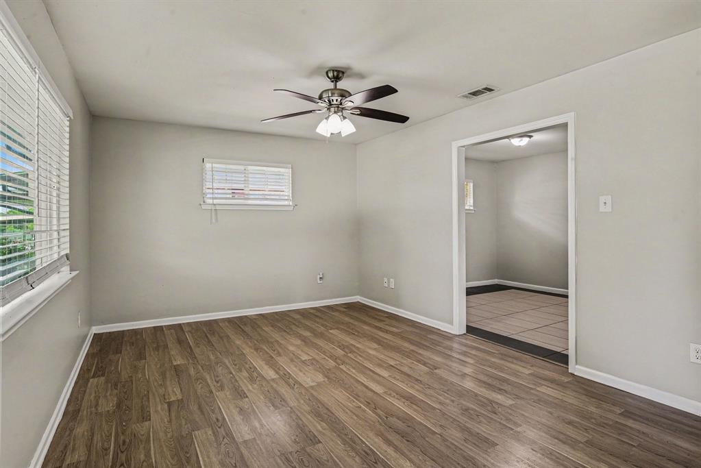 1125 Waweenoc Avenue Property Photo 13