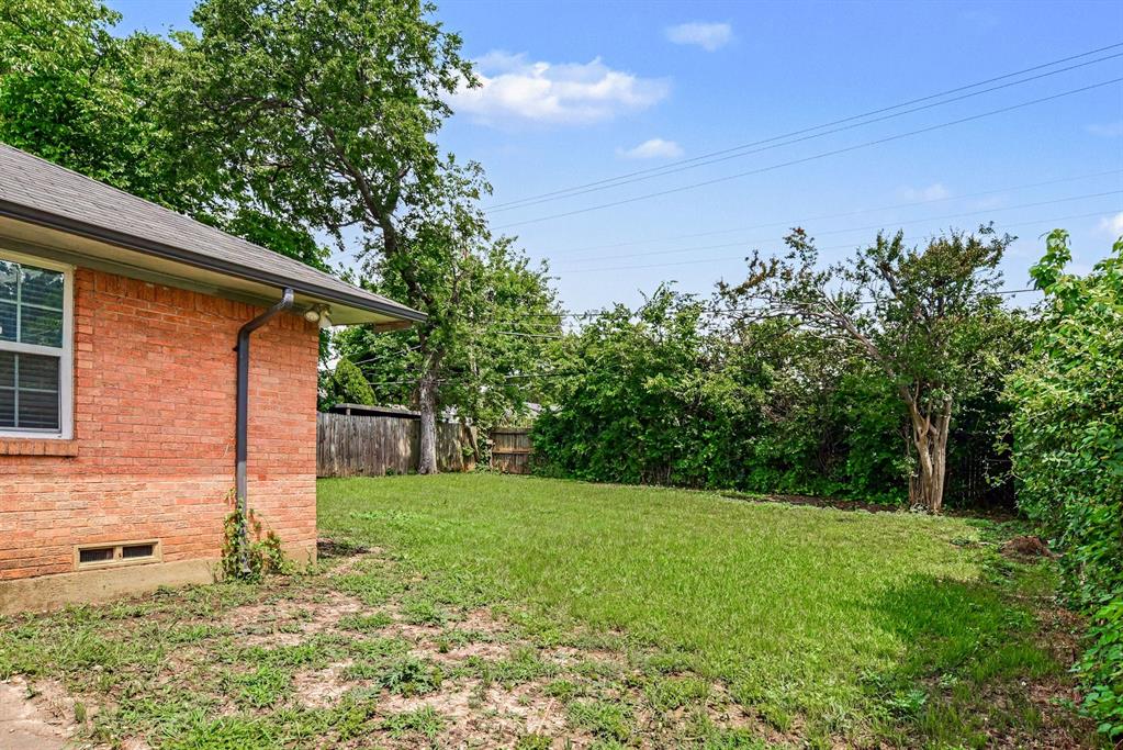 1125 Waweenoc Avenue Property Photo 17