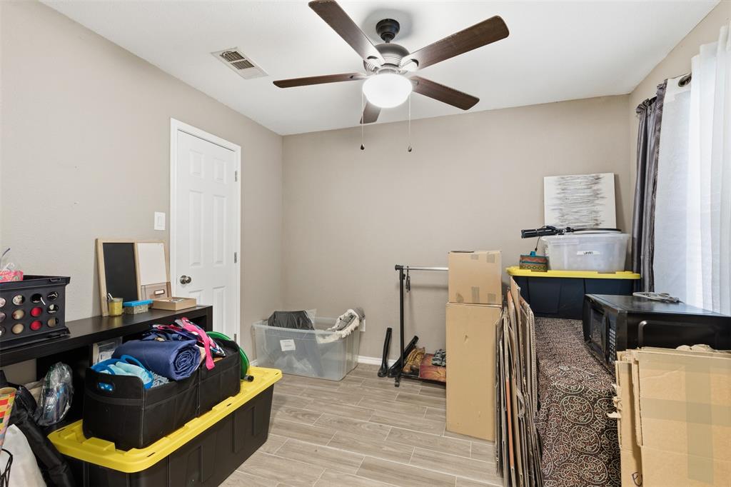 2313 Southway Property Photo 7