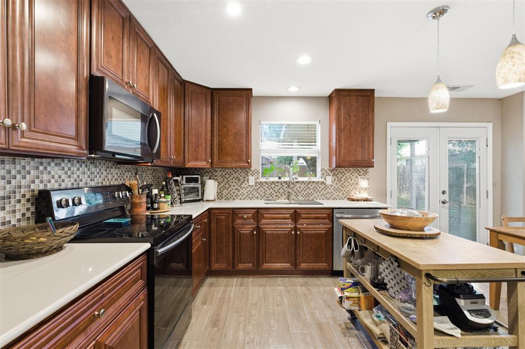 2313 Southway Property Photo 15