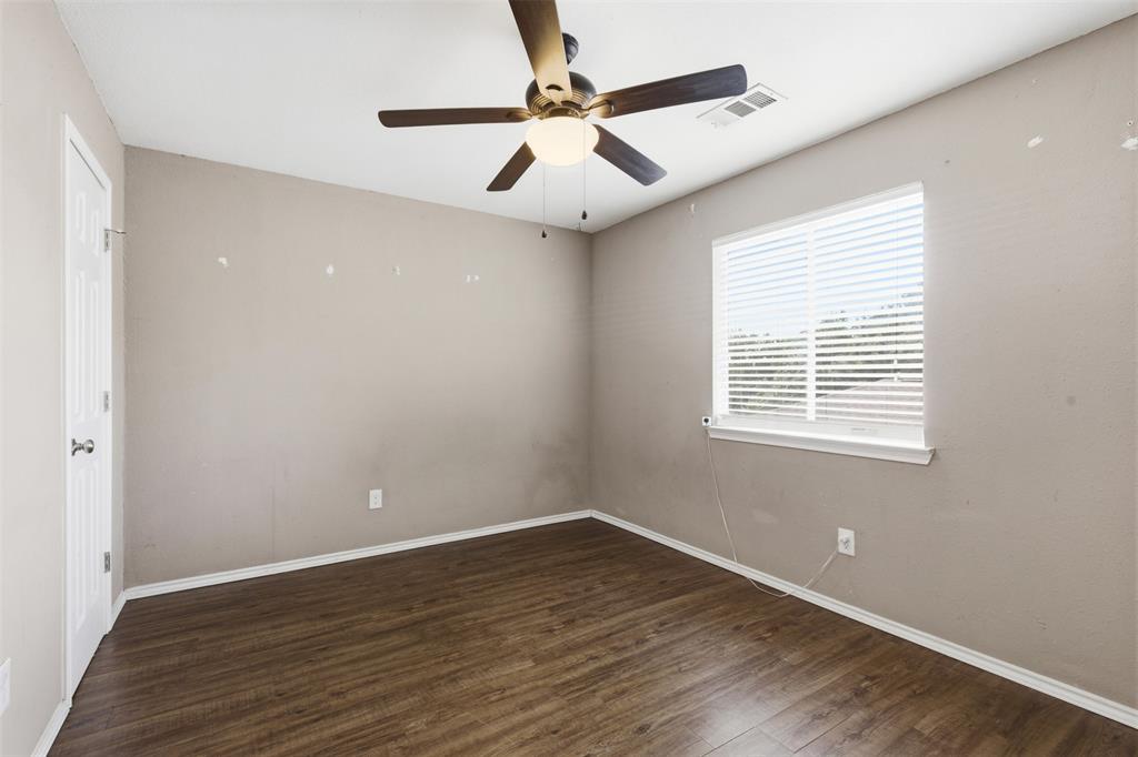 2313 Southway Property Photo 18