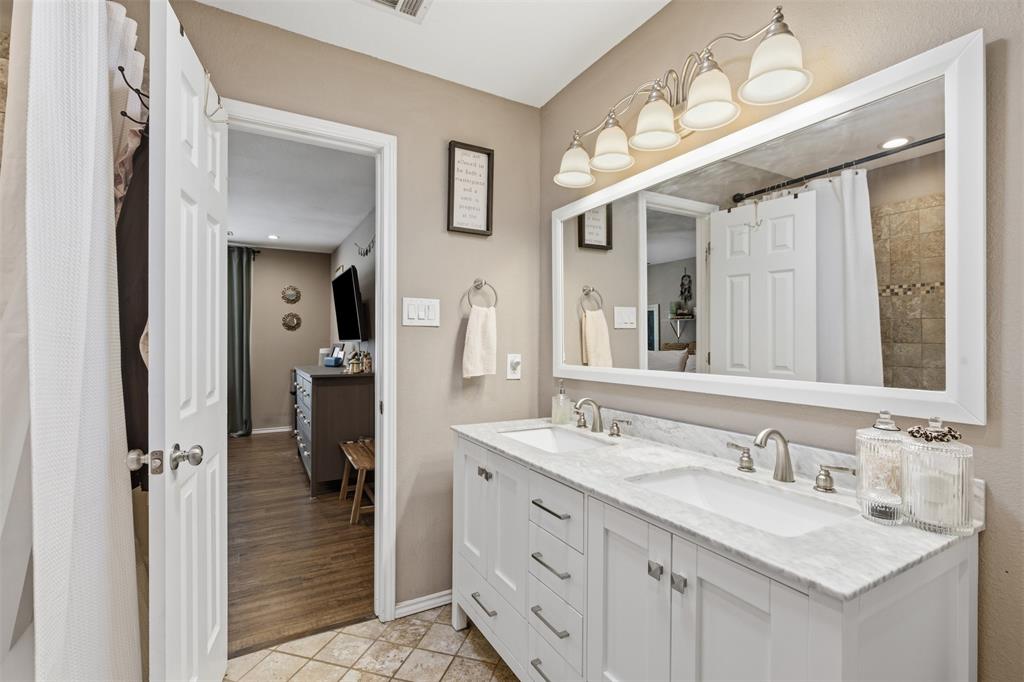 2313 Southway Property Photo 24