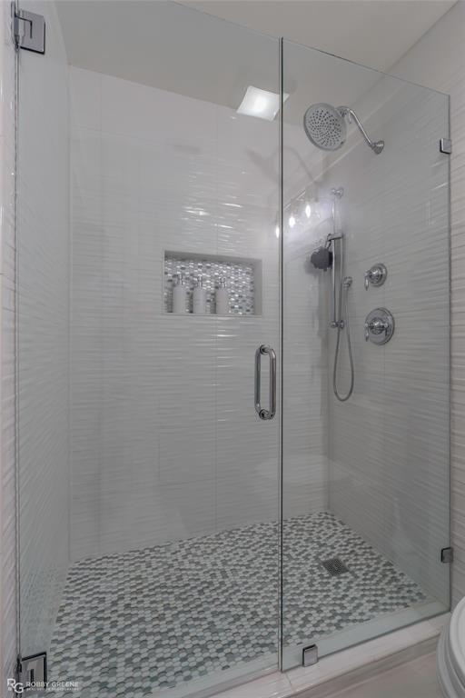 10454 Linwood Avenue Property Photo 26