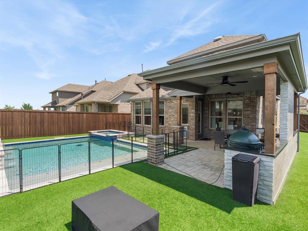 2013 Jumper Fields Drive Property Photo 2