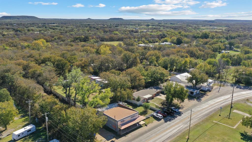 209 S Mingus Boulevard Property Photo 1