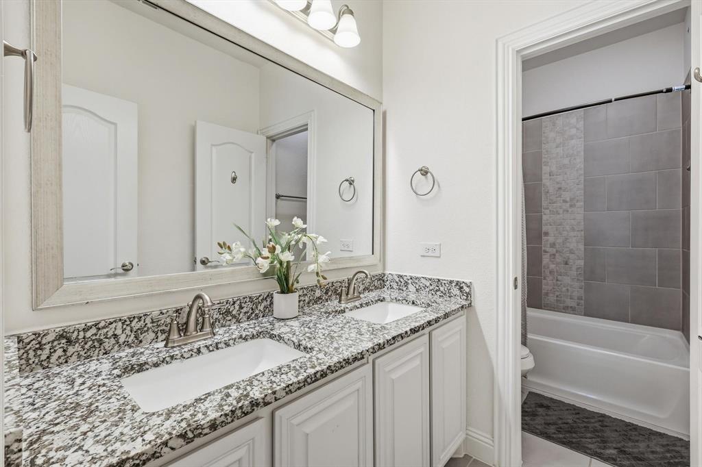 700 Sahallee Drive Property Photo 29