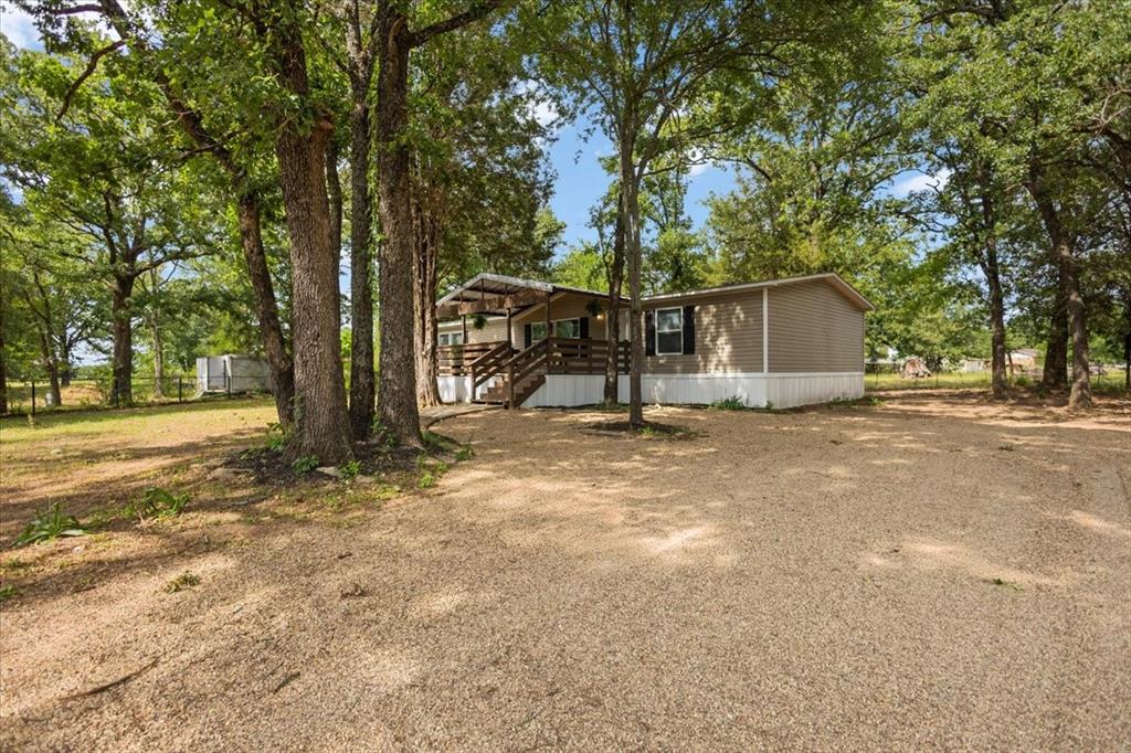 118 Cedar Ridge Drive Property Photo 3