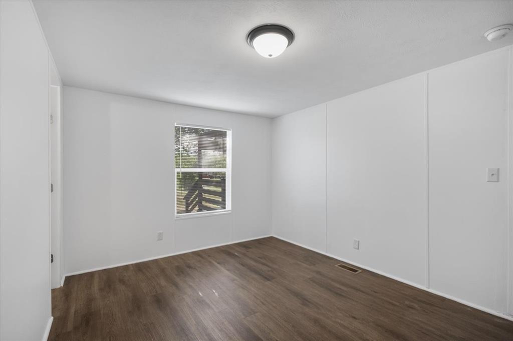 118 Cedar Ridge Drive Property Photo 9