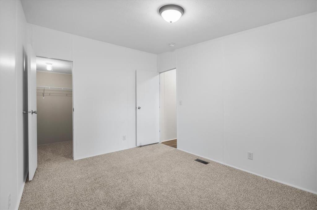118 Cedar Ridge Drive Property Photo 14