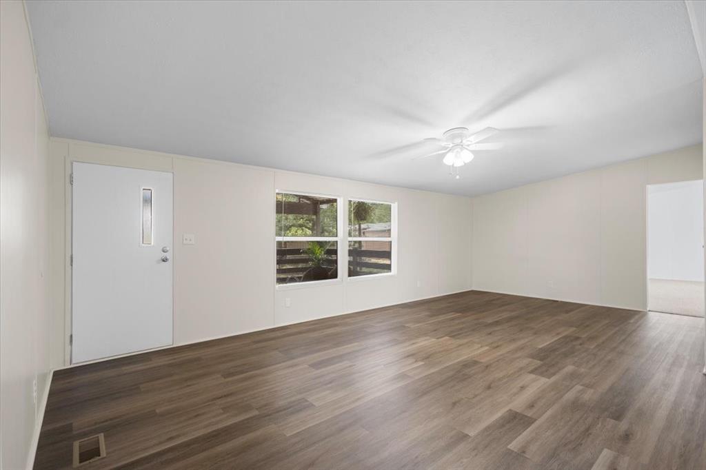 118 Cedar Ridge Drive Property Photo 23