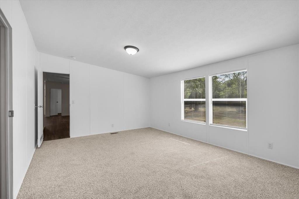 118 Cedar Ridge Drive Property Photo 27
