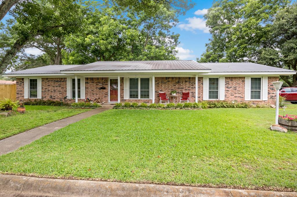 1002 S Lide Avenue Property Photo 1