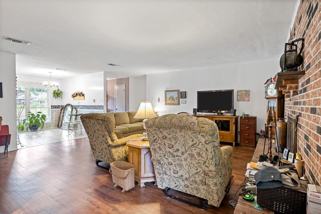 1002 S Lide Avenue Property Photo 9