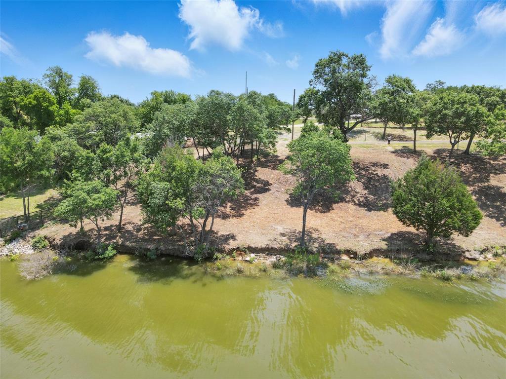 8501 Heron Drive Property Photo 2